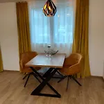 Lenka 104 *